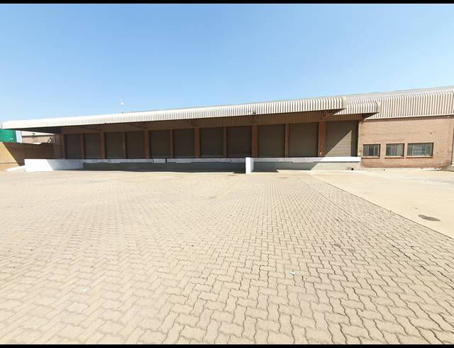 2,058M² WAREHOUSE TO LET IN CITY DEEP